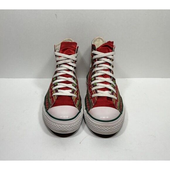 Converse Chuck Taylor Christmas High Sneakers Wrapping Paper Ornament Womens 9 - Picture 2 of 10